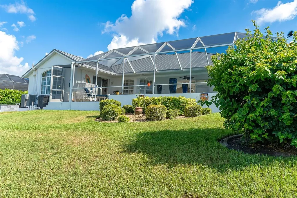 50 Long Meadow Place Rotonda West FL 33947