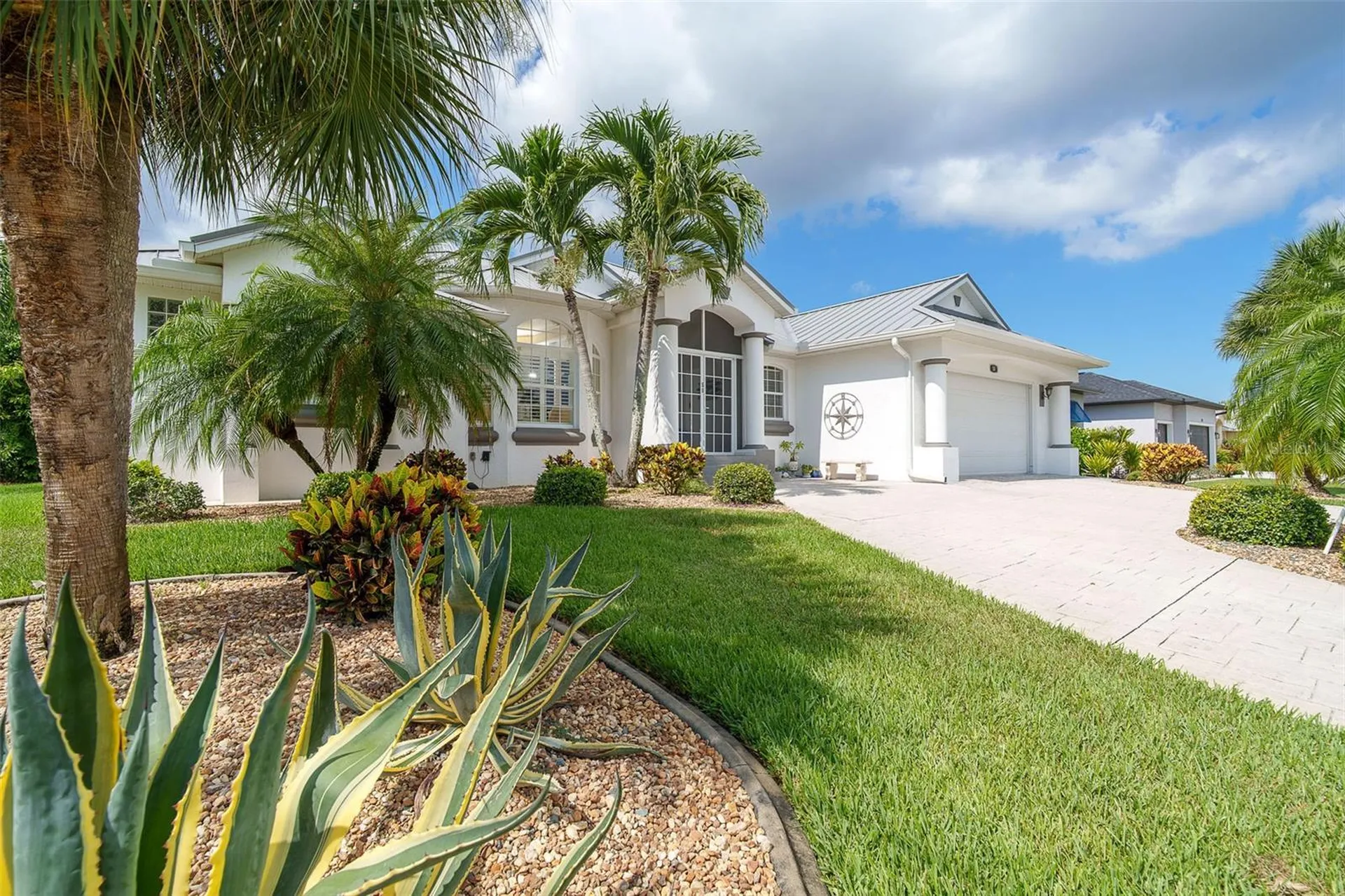 50 Long Meadow Place Rotonda West FL 33947