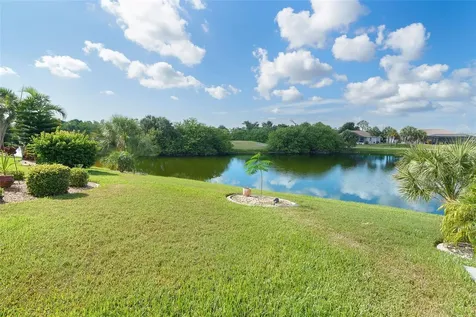 50 Long Meadow Place Rotonda West FL 33947