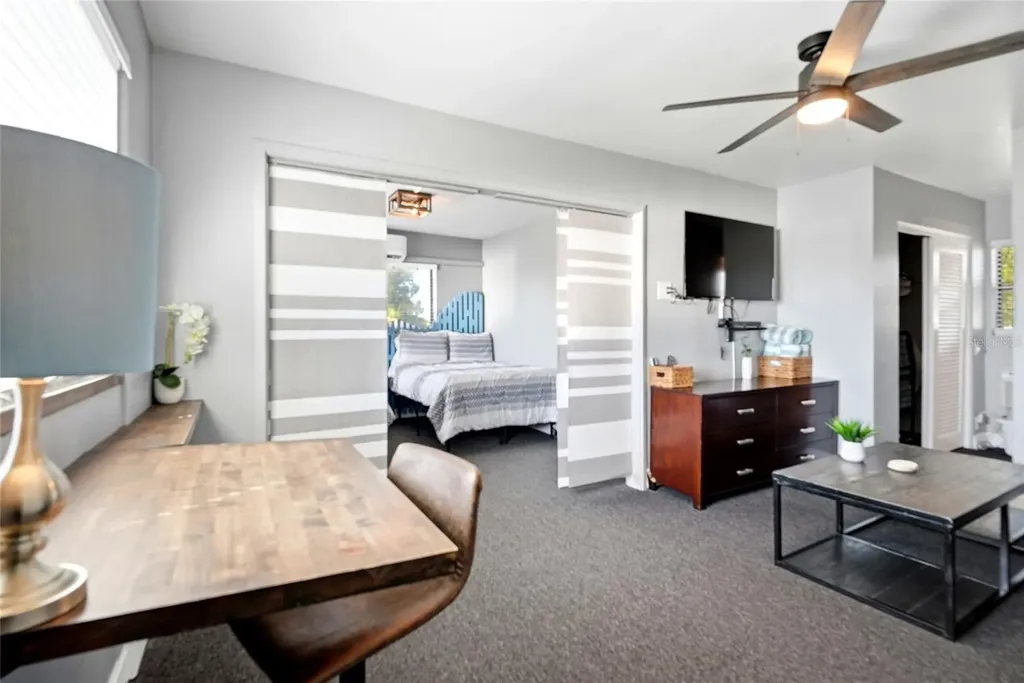 11965 Gulf Boulevard St Petersburg FL 33706