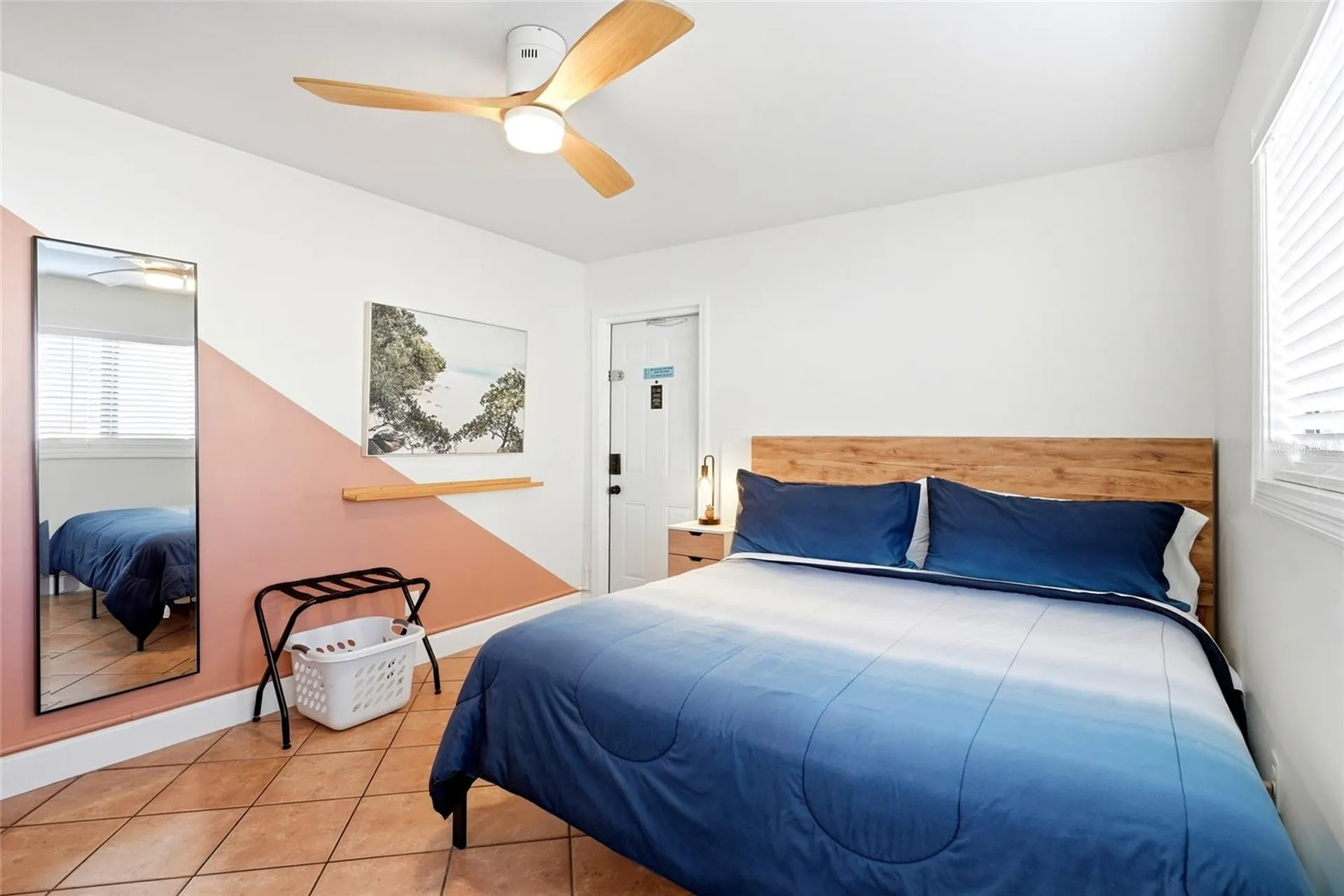 11965 Gulf Boulevard St Petersburg FL 33706
