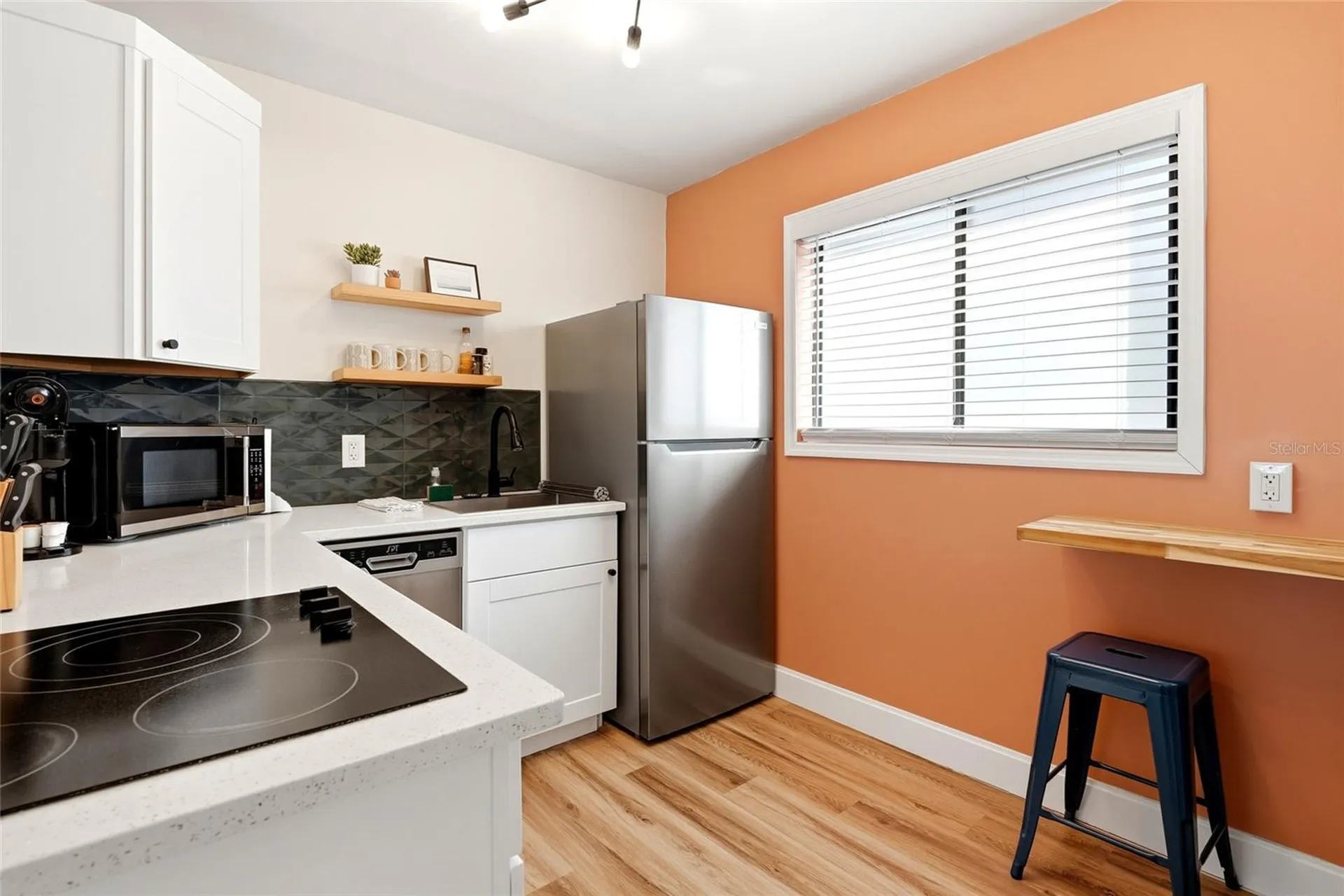 11965 Gulf Boulevard St Petersburg FL 33706