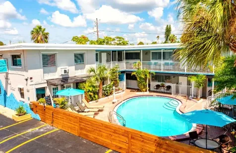 11965 Gulf Boulevard St Petersburg FL 33706