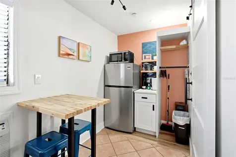 11965 Gulf Boulevard St Petersburg FL 33706