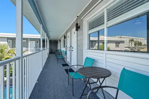 11965 Gulf Boulevard St Petersburg FL 33706