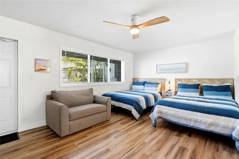 11965 Gulf Boulevard St Petersburg FL 33706
