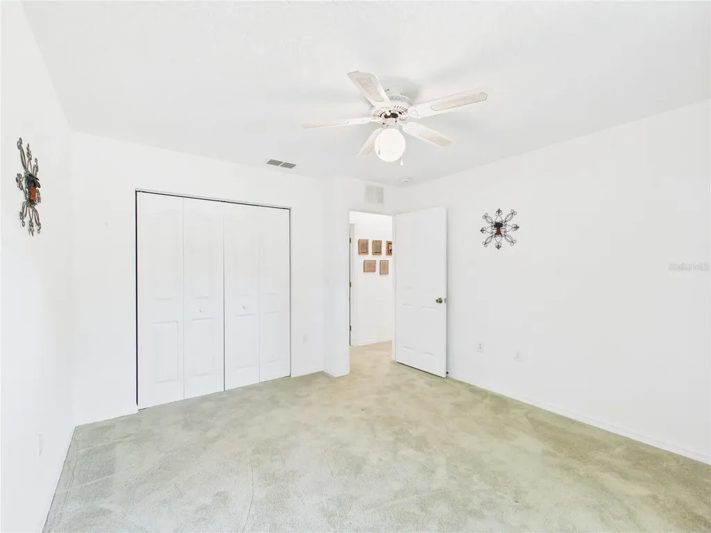11236 N Rain Point Inglis FL 34449