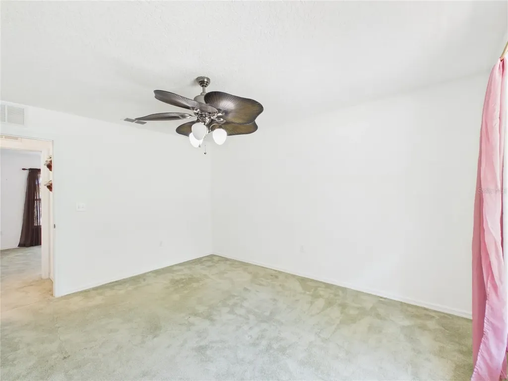 11236 N Rain Point Inglis FL 34449