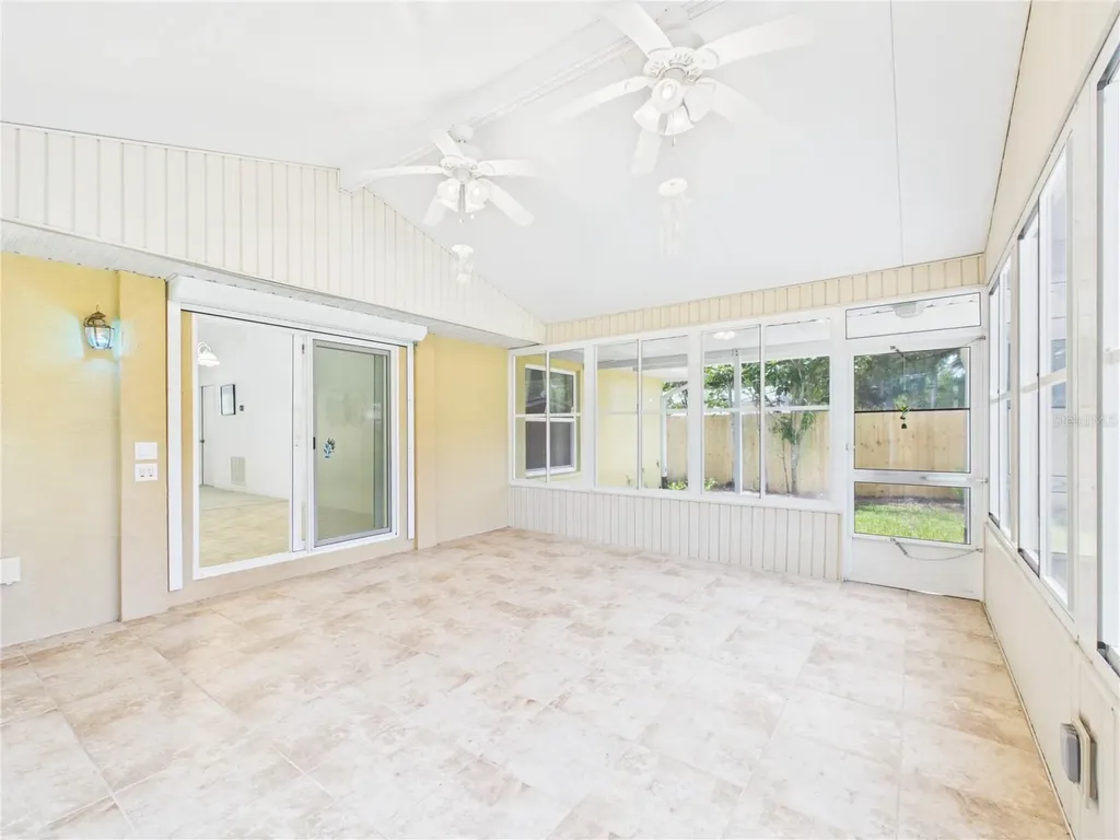 11236 N Rain Point Inglis FL 34449