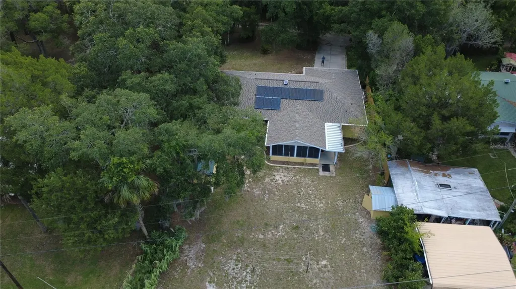 11236 N Rain Point Inglis FL 34449