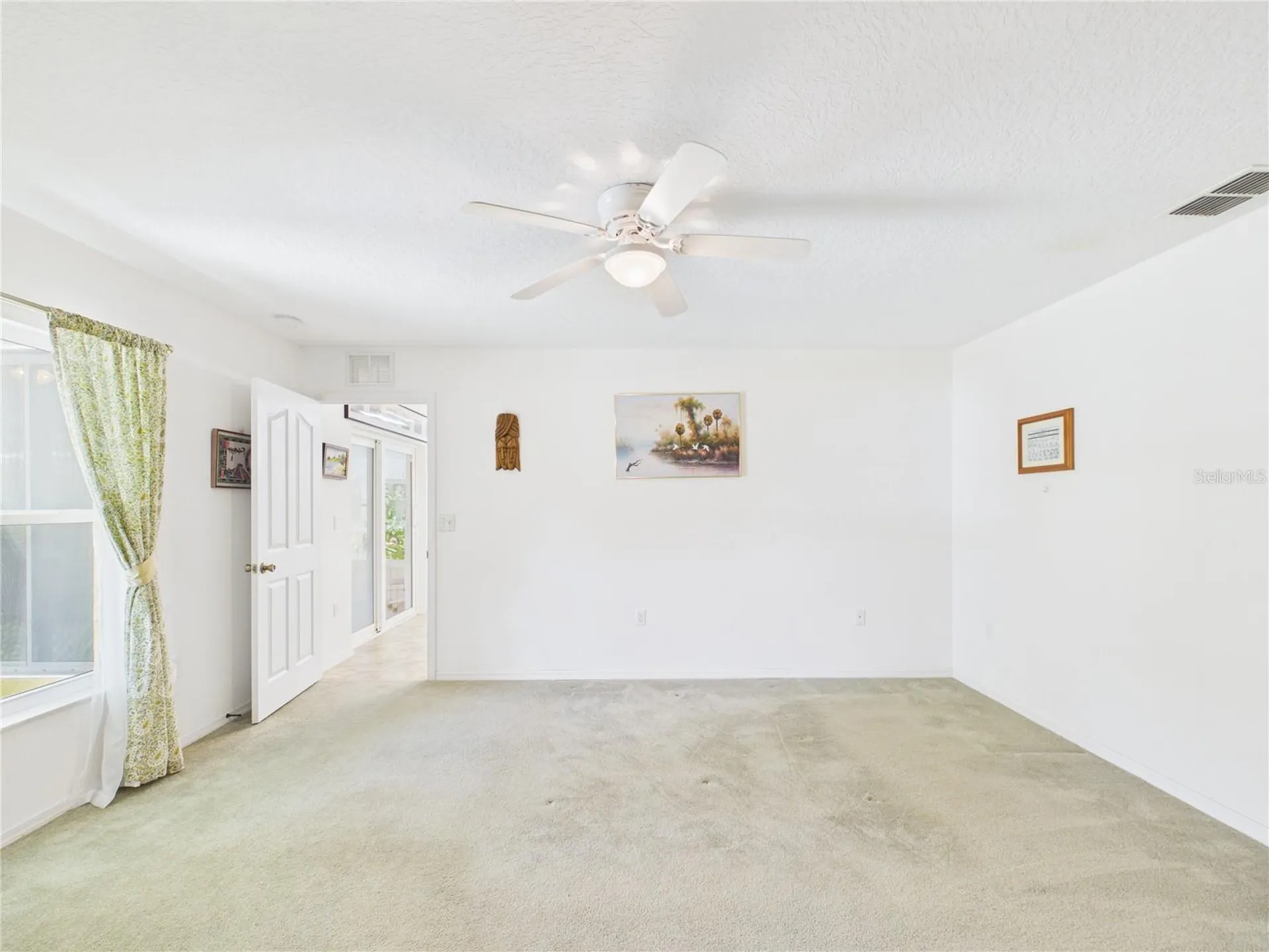 11236 N Rain Point Inglis FL 34449