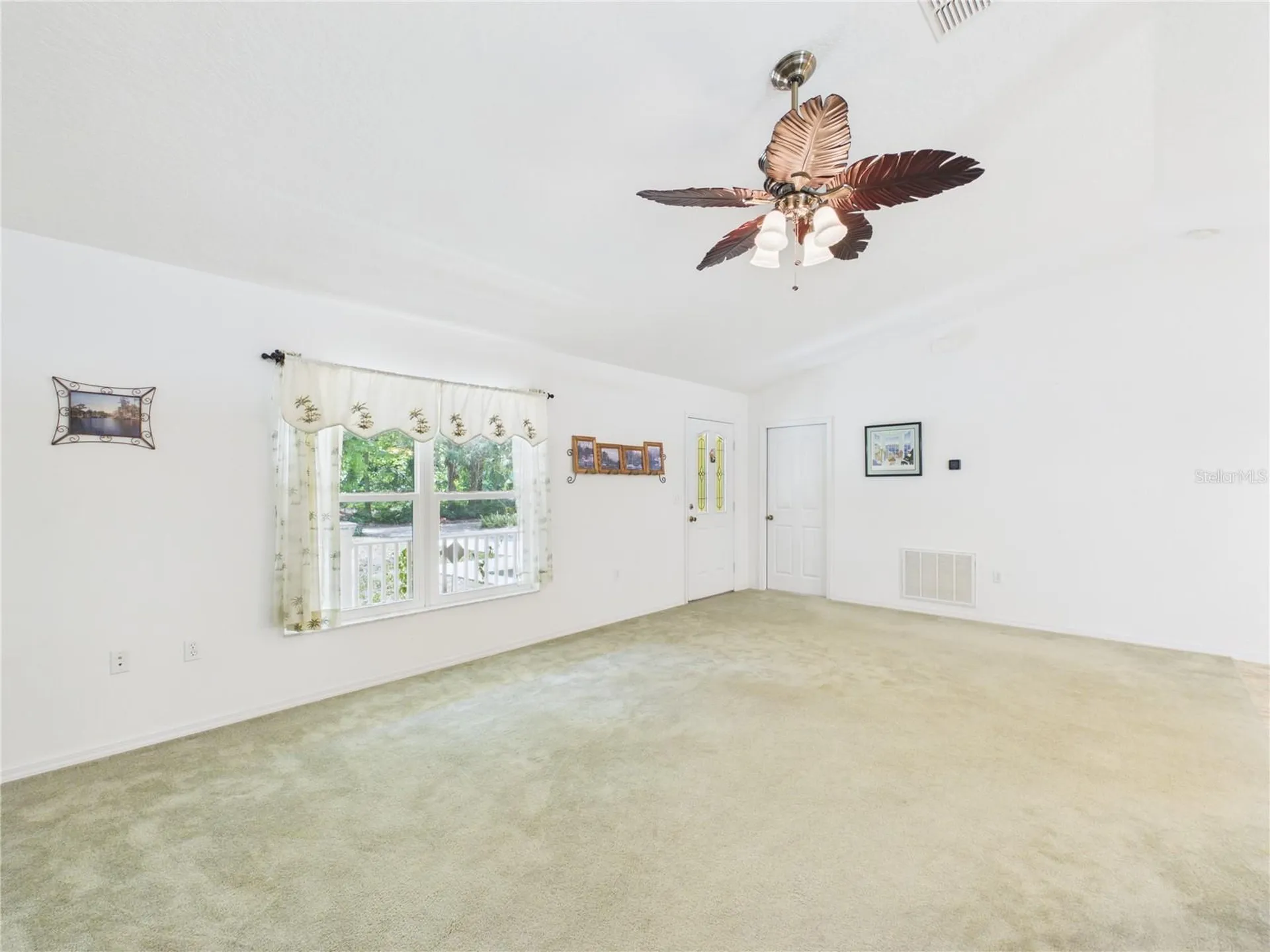 11236 N Rain Point Inglis FL 34449