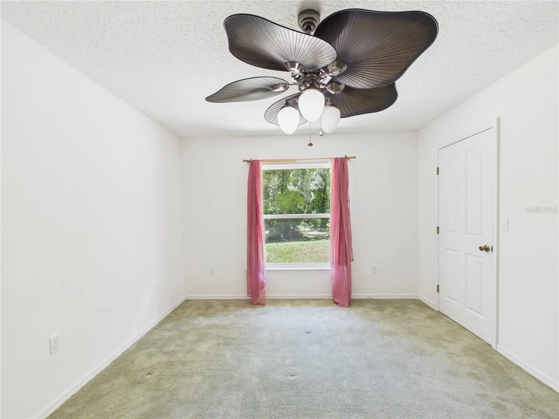 11236 N Rain Point Inglis FL 34449