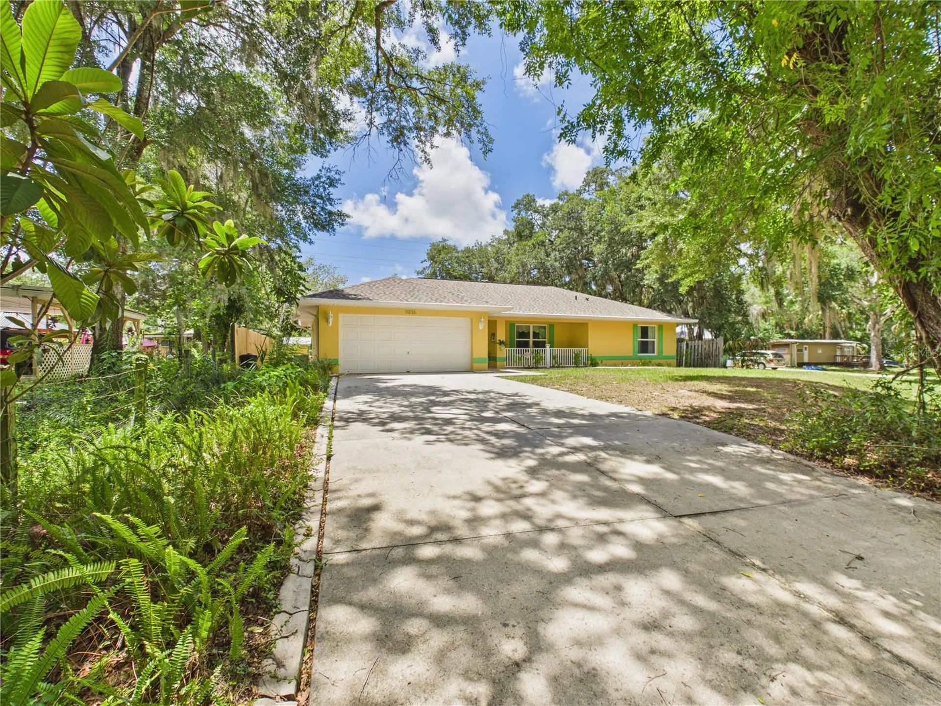 11236 N Rain Point Inglis FL 34449