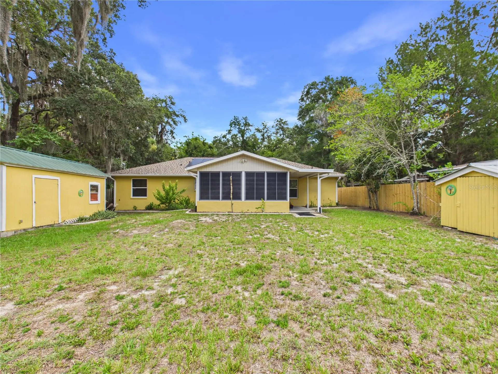 11236 N Rain Point Inglis FL 34449