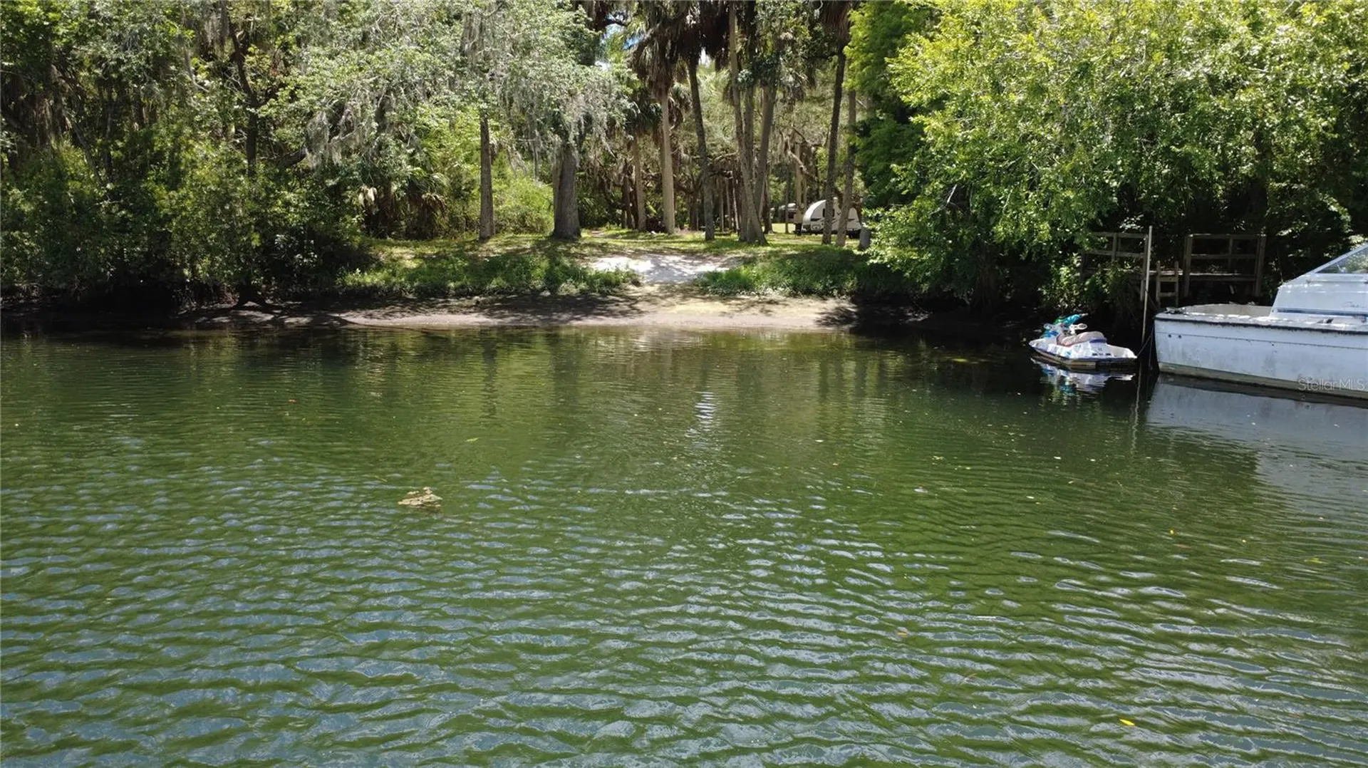 11236 N Rain Point Inglis FL 34449