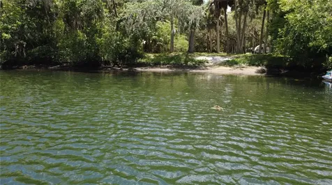 11236 N Rain Point Inglis FL 34449