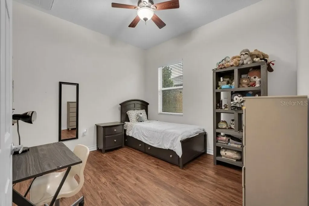 16135 Bridgedale Drive Lithia FL 33547