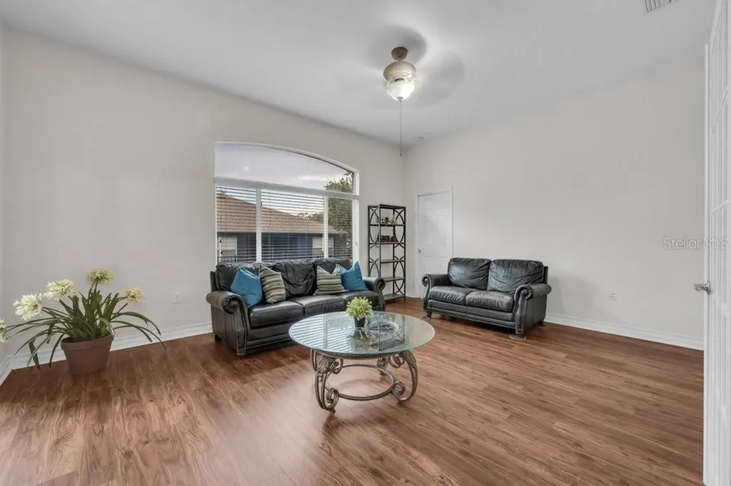 16135 Bridgedale Drive Lithia FL 33547