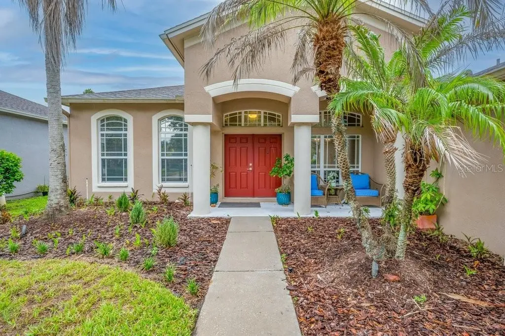16135 Bridgedale Drive Lithia FL 33547