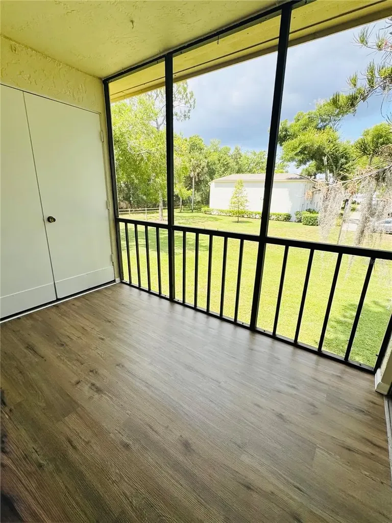 134 Cypress Court Oldsmar FL 34677