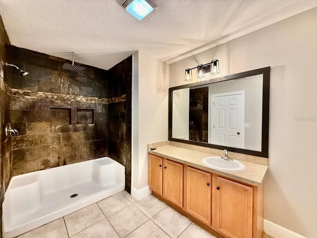 2409 Hibiscus Bay Lane Brandon FL 33511