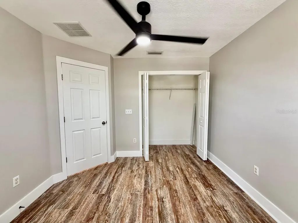 2409 Hibiscus Bay Lane Brandon FL 33511