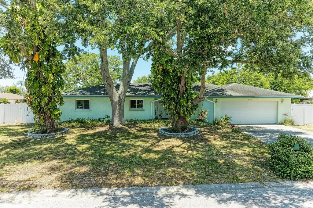 2120 47th Street Pl W Bradenton FL 34209