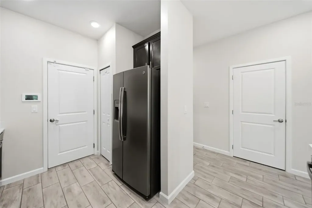 9806 Red Eagle Drive Orlando FL 32825
