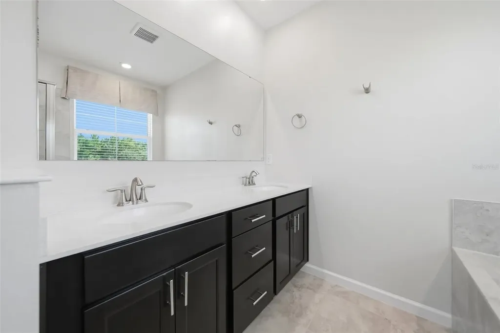 9806 Red Eagle Drive Orlando FL 32825