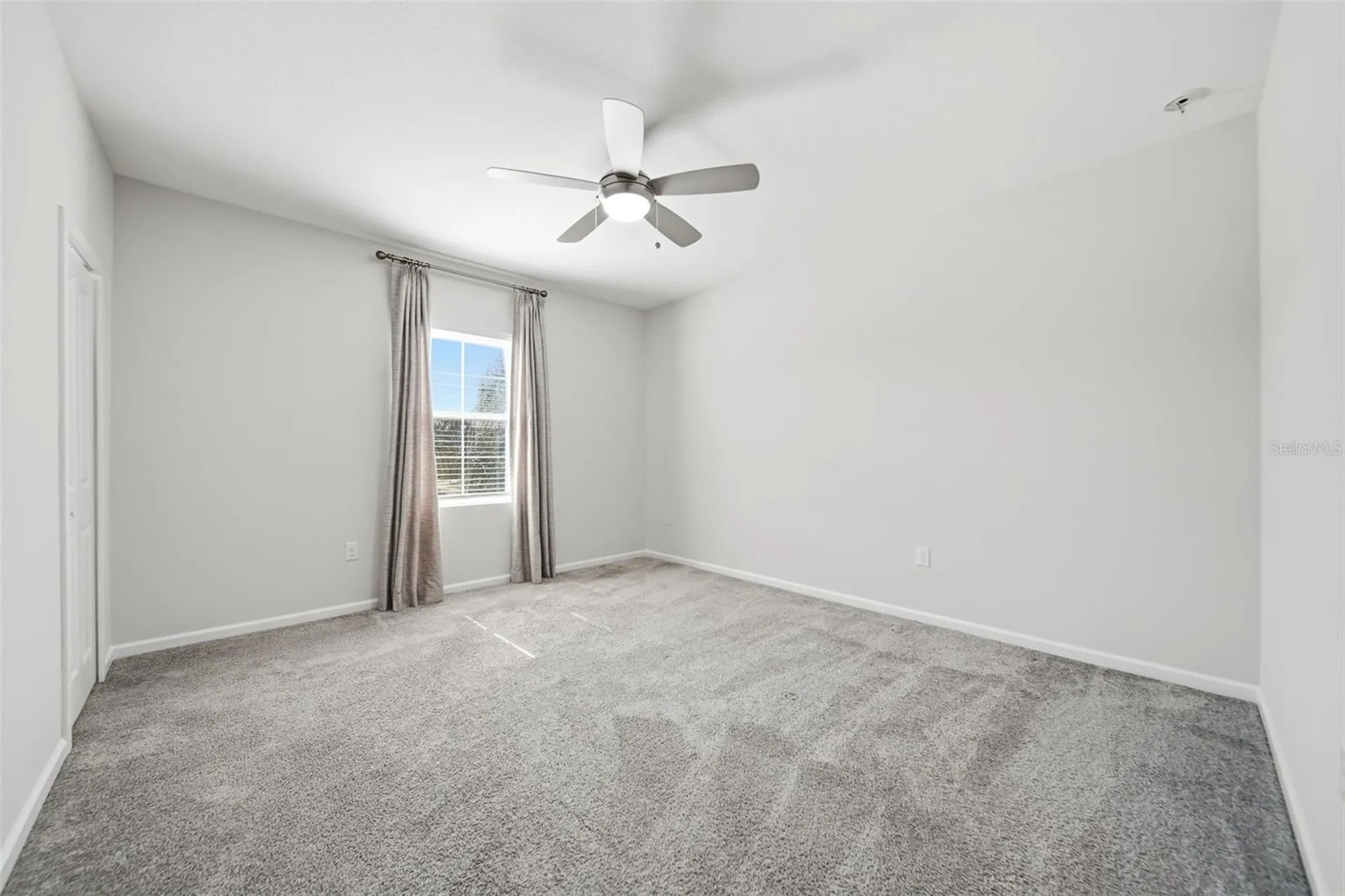 9806 Red Eagle Drive Orlando FL 32825