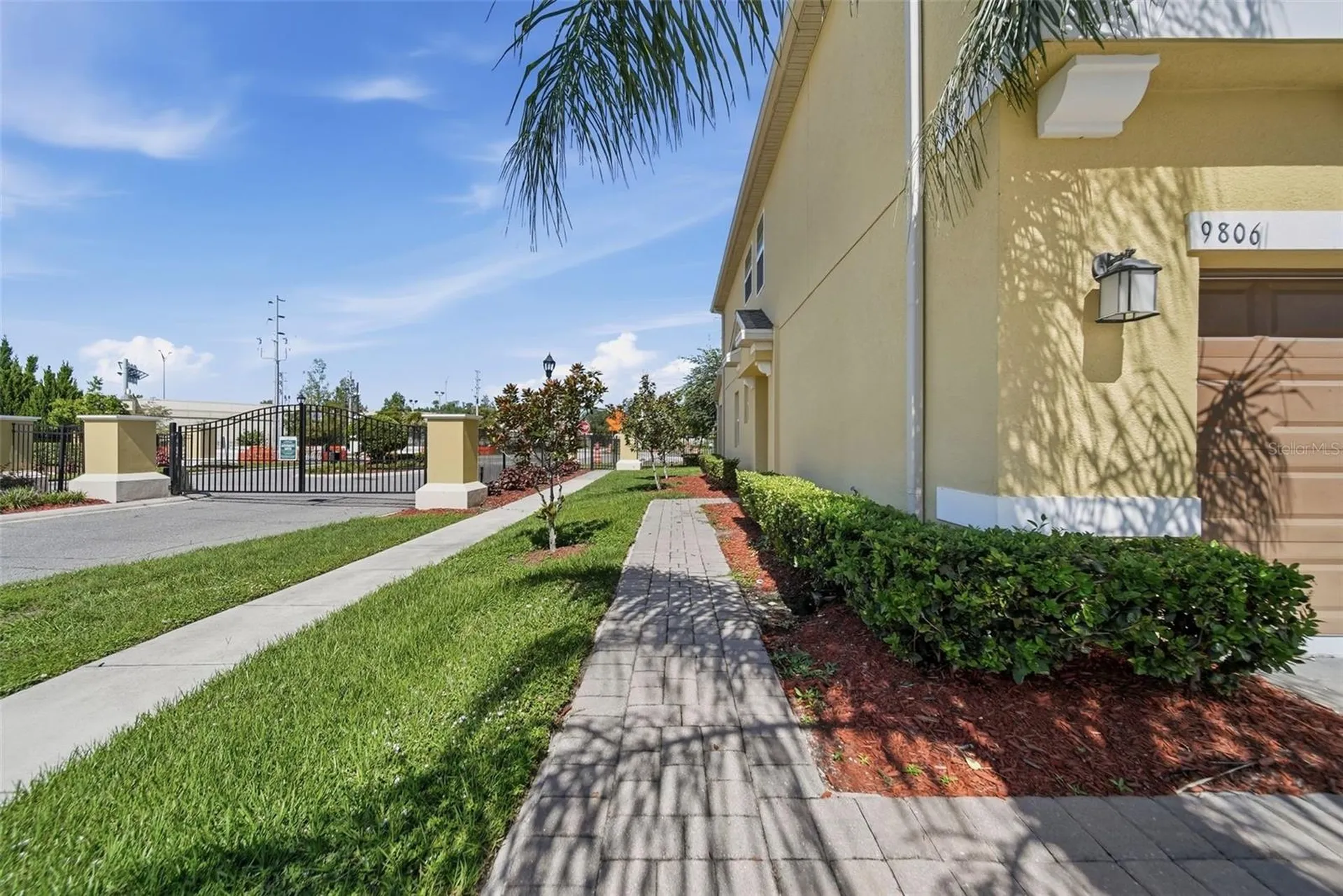 9806 Red Eagle Drive Orlando FL 32825