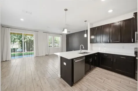9806 Red Eagle Drive Orlando FL 32825