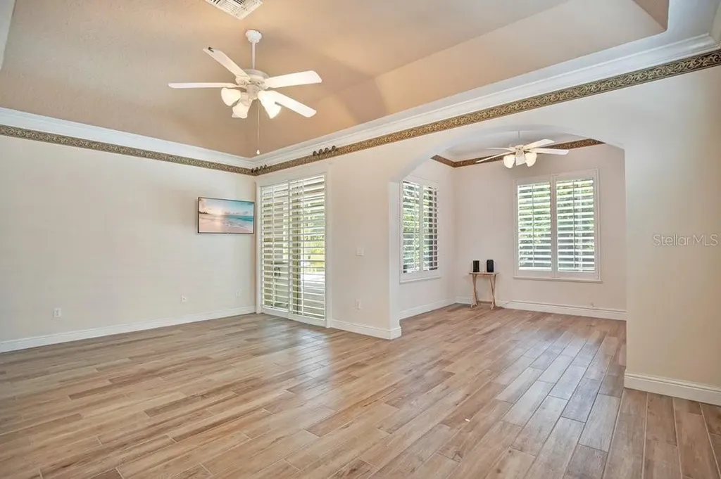 9211 Shadow Pinar Court Orlando FL 32825