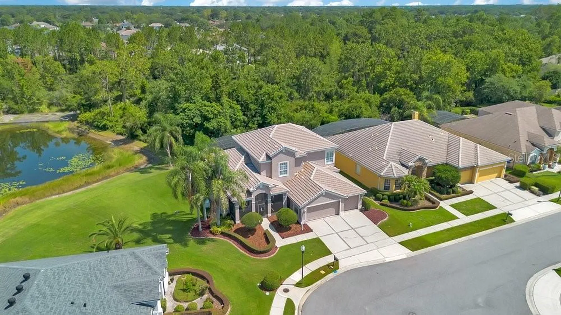 9211 Shadow Pinar Court Orlando FL 32825