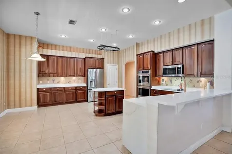 9211 Shadow Pinar Court Orlando FL 32825