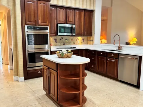 9211 Shadow Pinar Court Orlando FL 32825