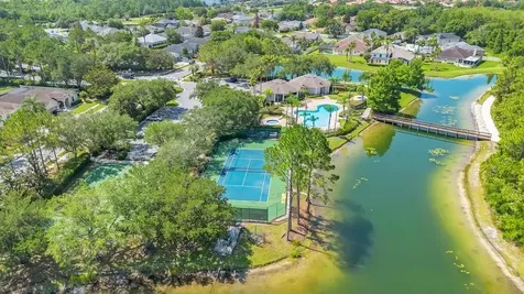 9211 Shadow Pinar Court Orlando FL 32825