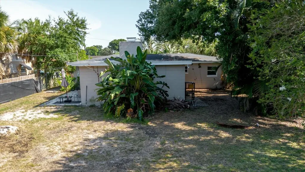 3597 27th Avenue S St Petersburg FL 33711