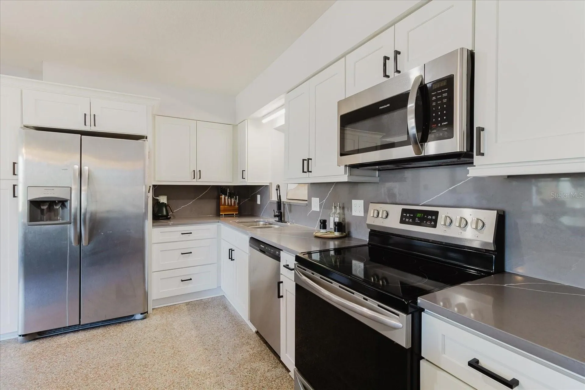 3597 27th Avenue S St Petersburg FL 33711