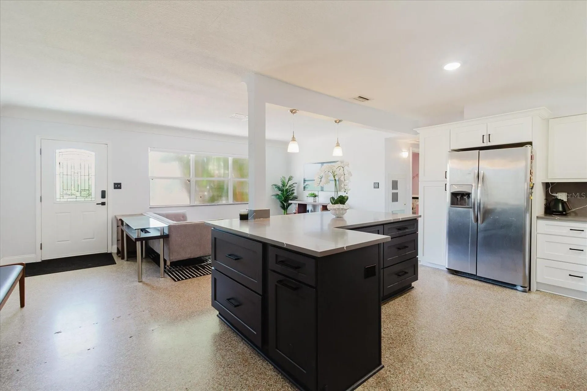 3597 27th Avenue S St Petersburg FL 33711