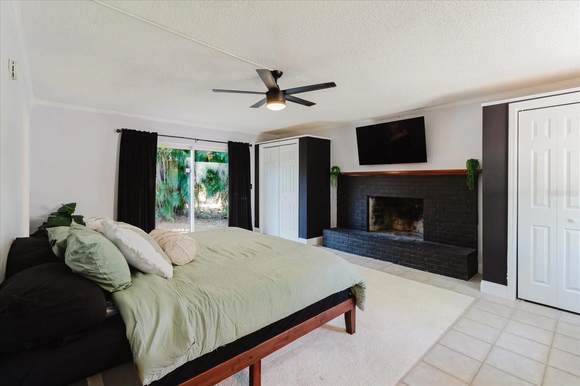3597 27th Avenue S St Petersburg FL 33711
