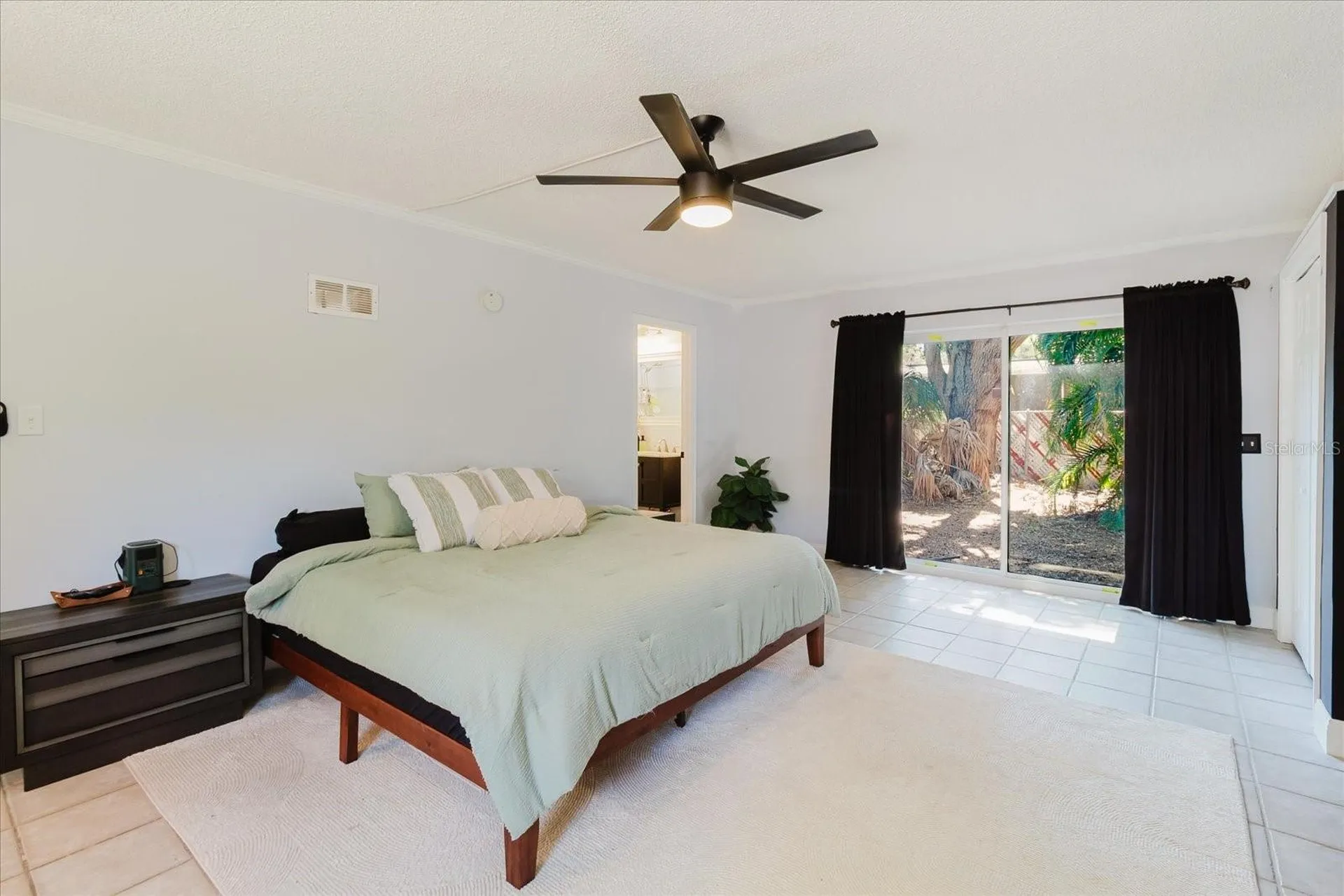 3597 27th Avenue S St Petersburg FL 33711
