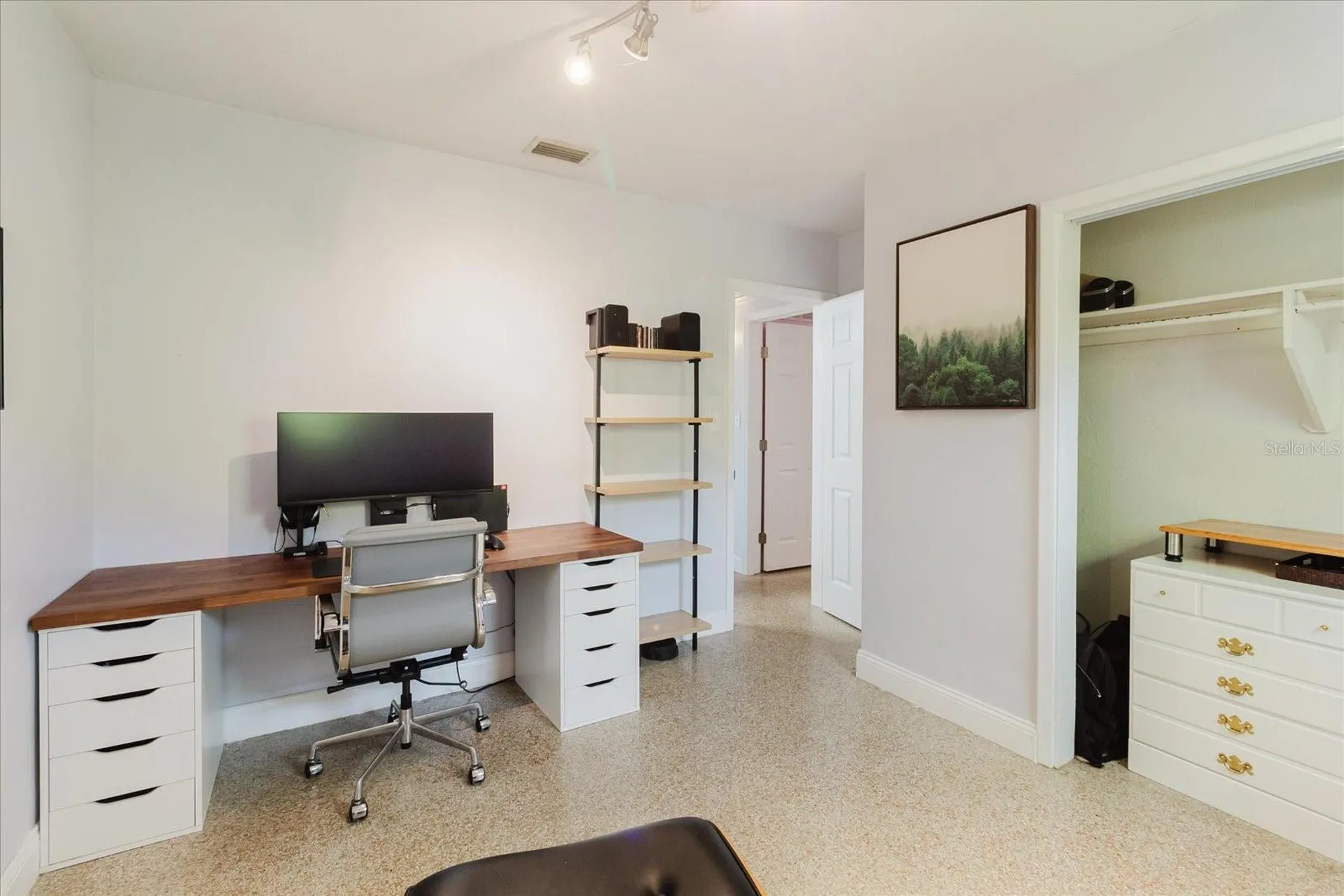 3597 27th Avenue S St Petersburg FL 33711