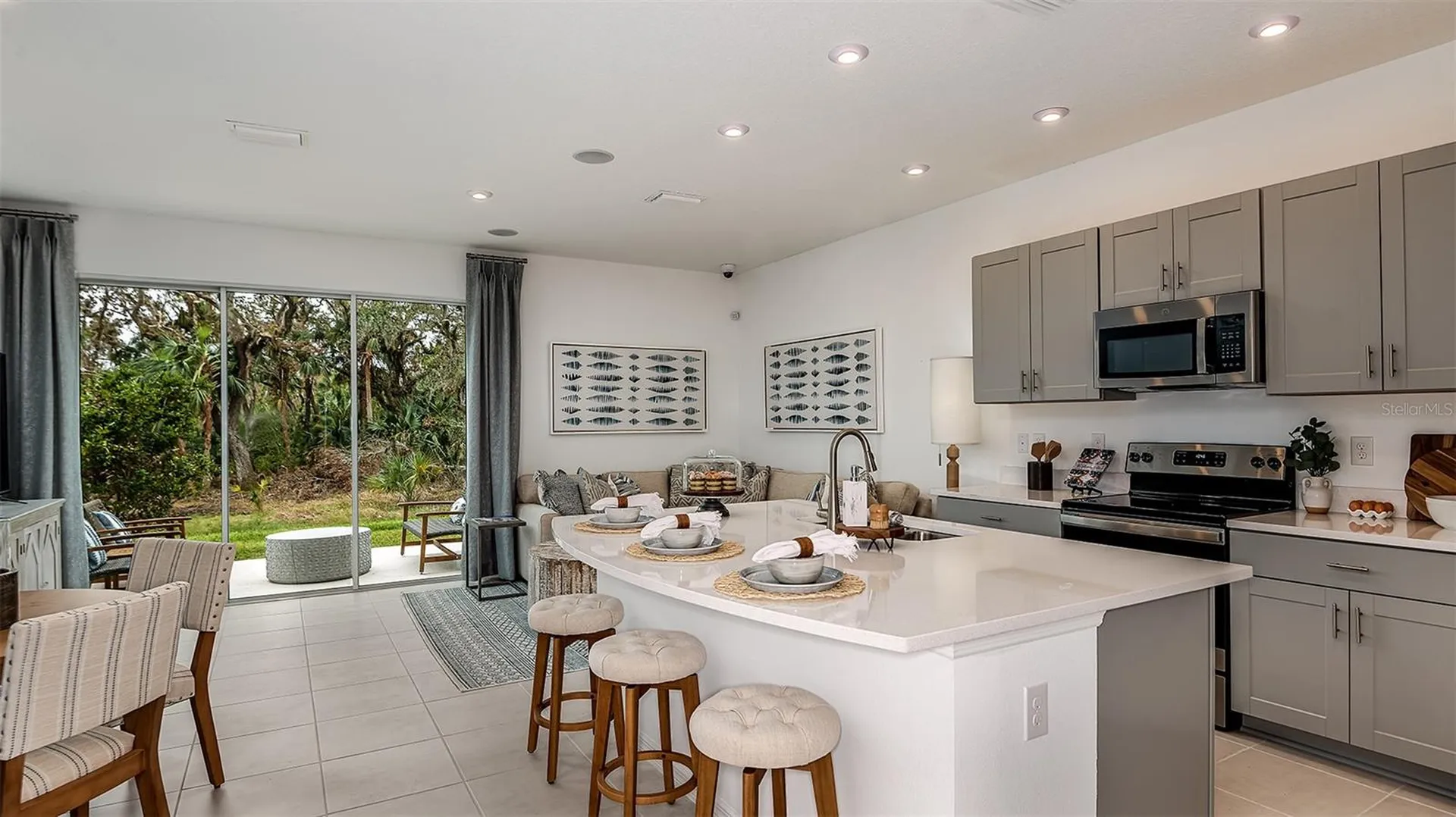 8433 Lunar Skye Street Sarasota FL 34241