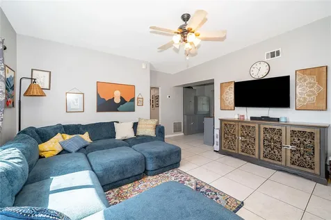 1624 Hollis Drive Orlando FL 32822