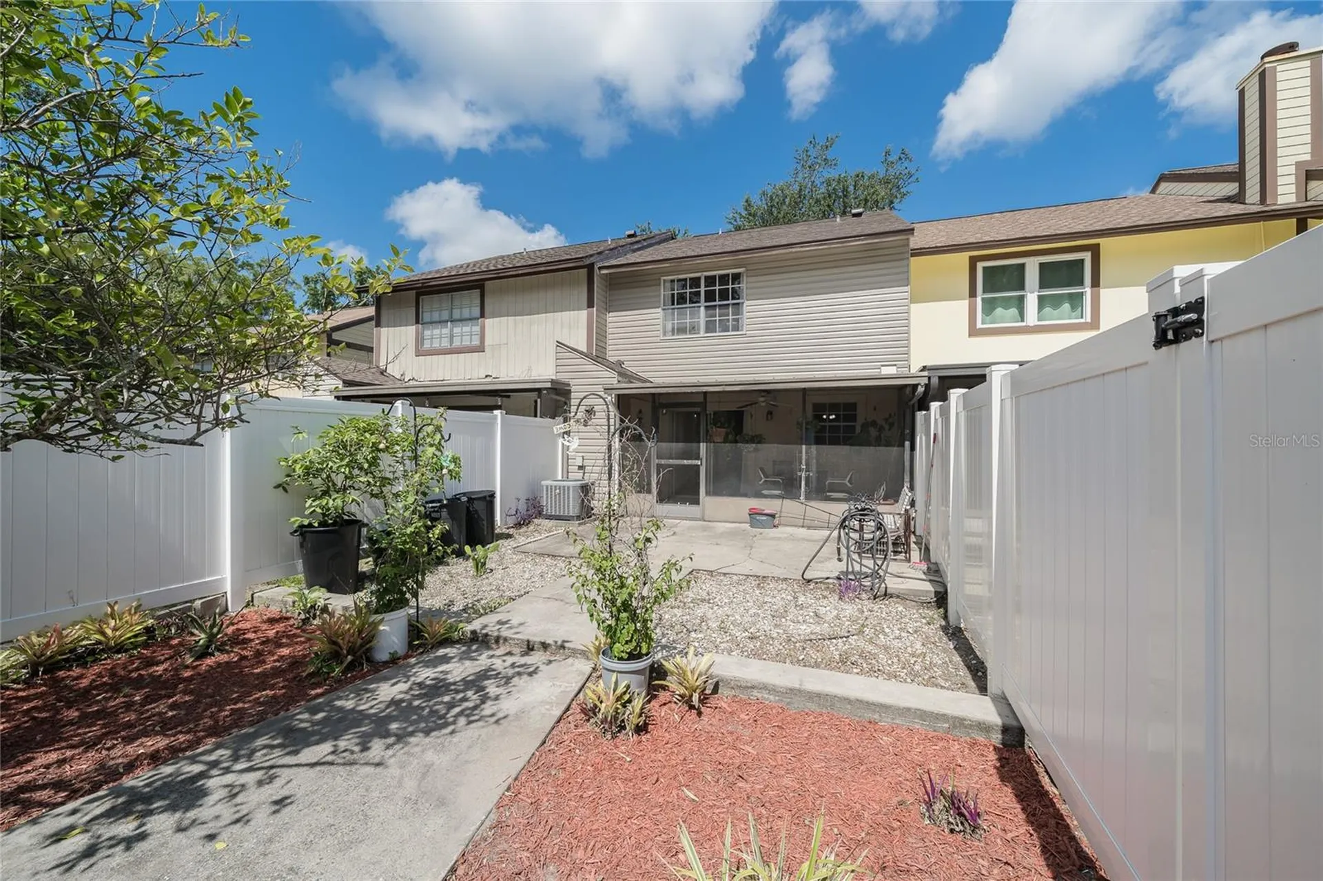 14015 Lemon Valley Place Tampa FL 33625