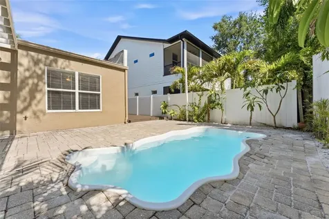 1618 S Arrawana Avenue Tampa FL 33629