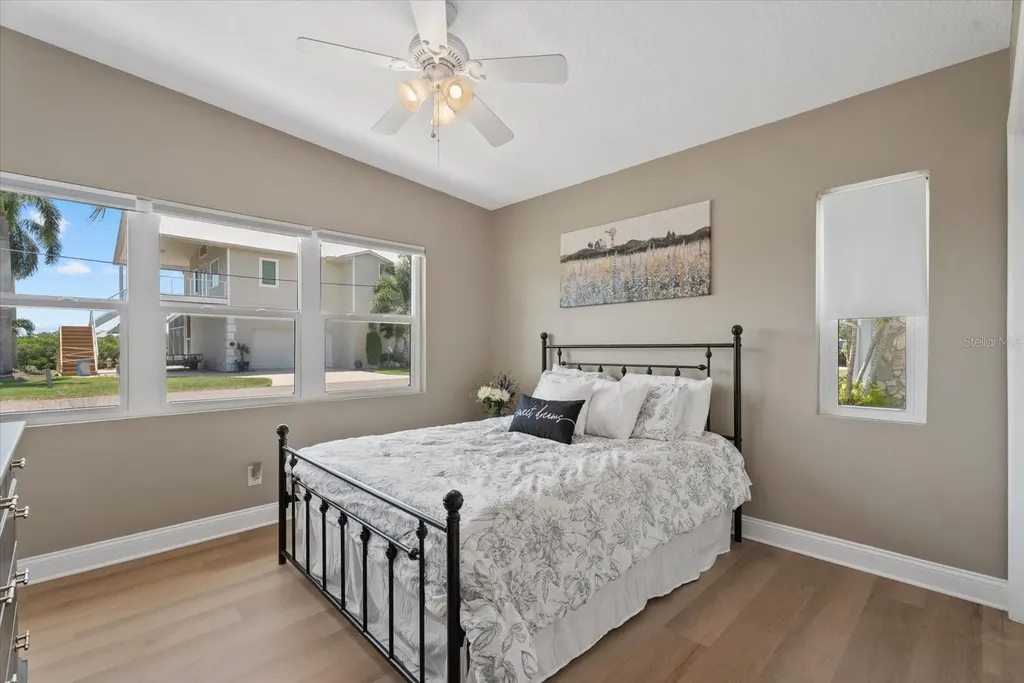 512 Palm Avenue Ellenton FL 34222