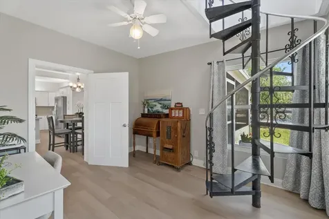 512 Palm Avenue Ellenton FL 34222